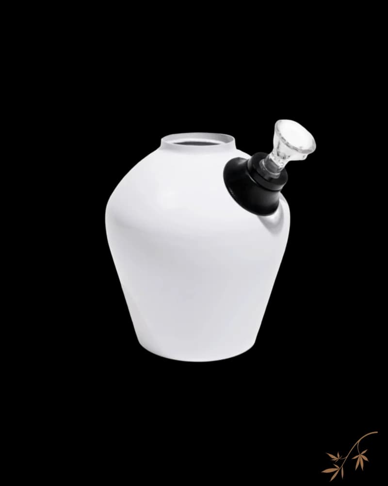 Chill Steel Pipes Chill Base white ceramic bong with black stem and glass bowl