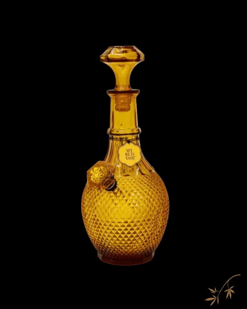 My Bud Vase Jewel amber glass bong with diamond-pattern bulbous chamber and removable stem